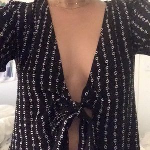 Tie front flutter sleeve top